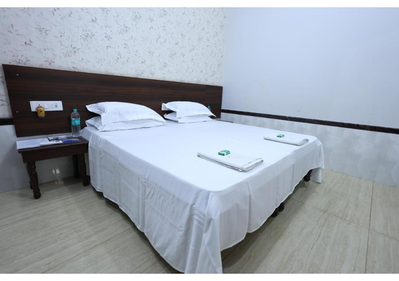 Goyal Bhawan Hotel Khātu Eksteriør billede